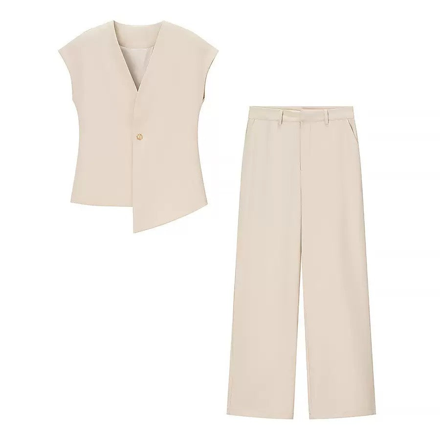 Set aus Geknöpftem Top und Hose